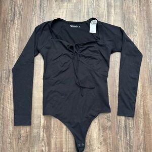 NWT Abercrombie & Fitch Tie Front Keyhole Long Sleeve Bodysuit